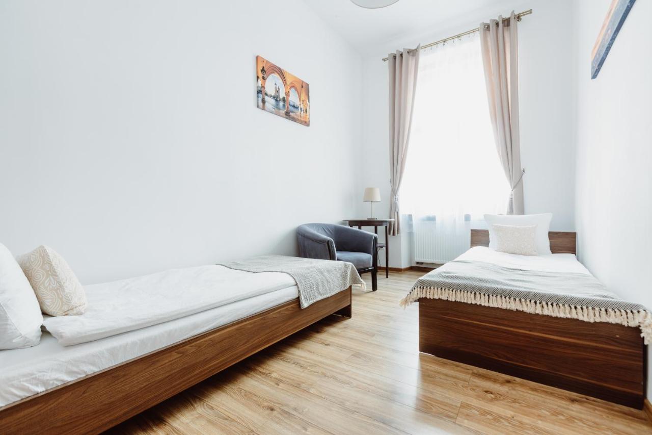Atticus Apartments Krakau Buitenkant foto
