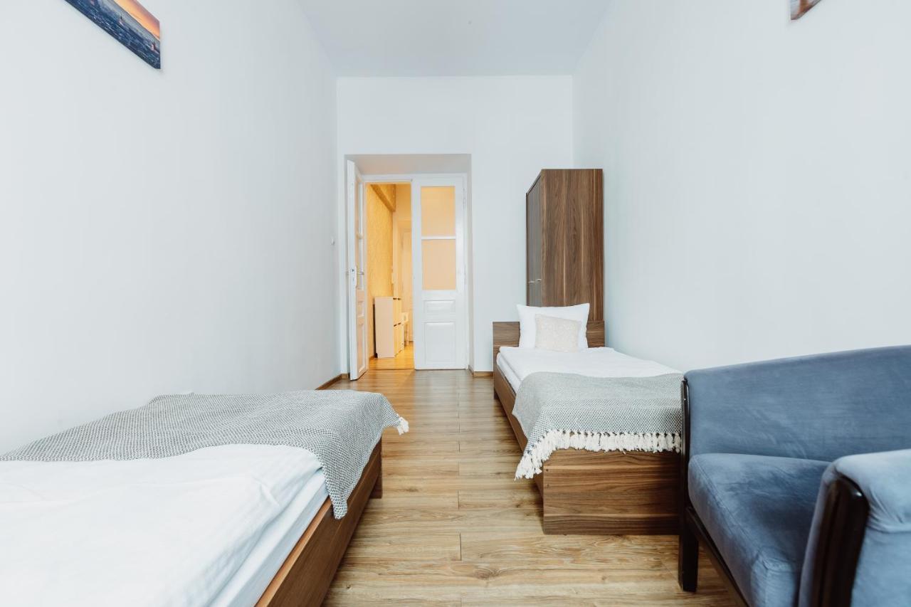 Atticus Apartments Krakau Buitenkant foto