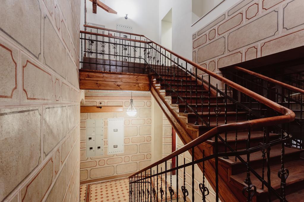 Atticus Apartments Krakau Buitenkant foto