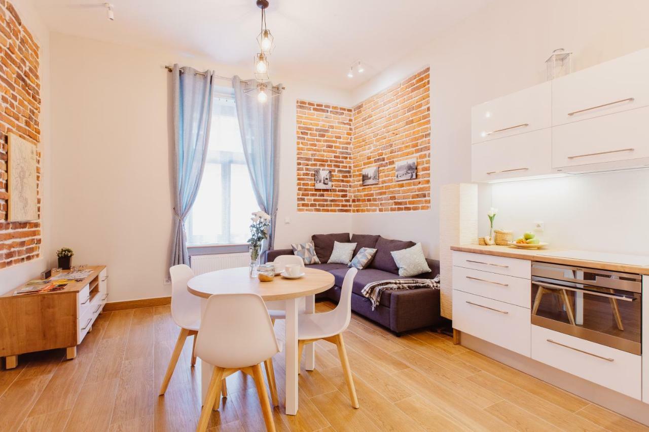 Atticus Apartments Krakau Buitenkant foto