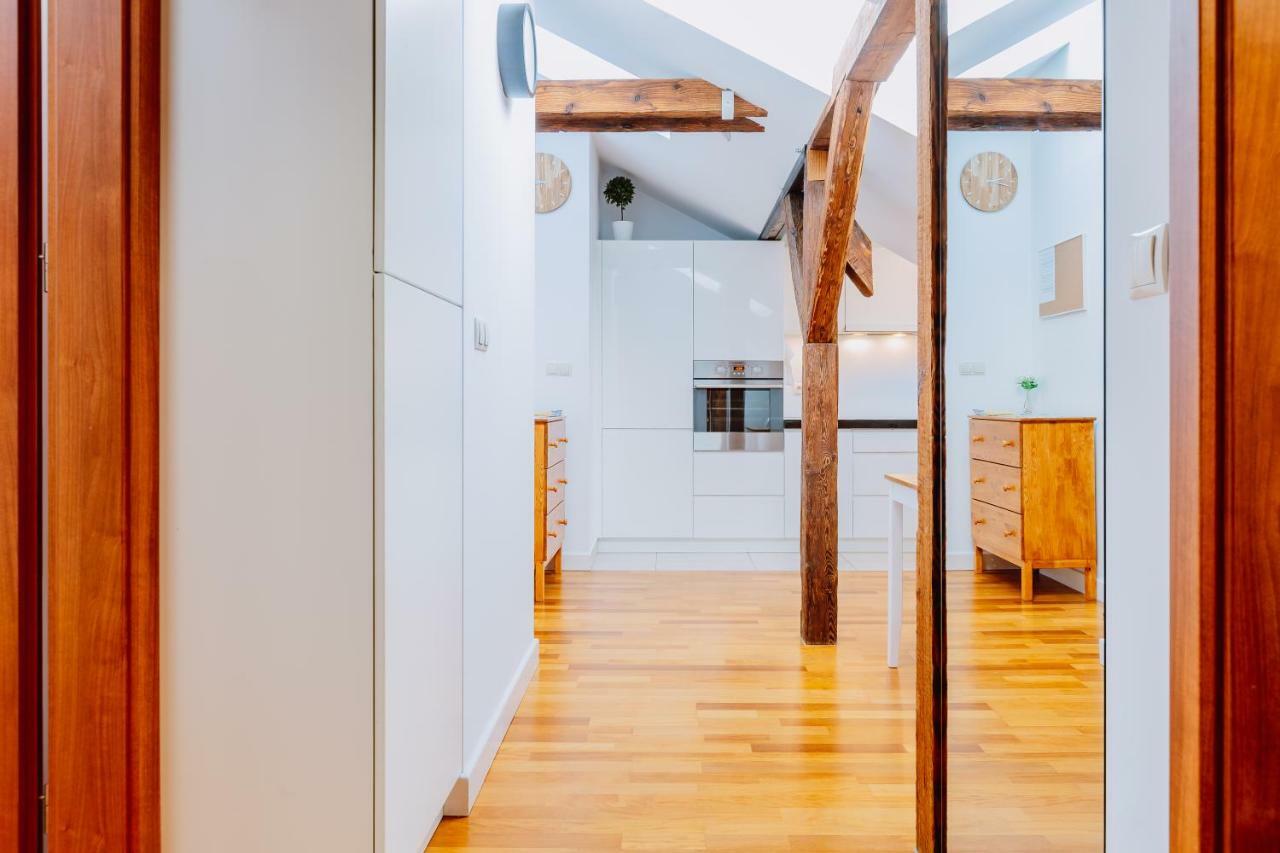 Atticus Apartments Krakau Buitenkant foto