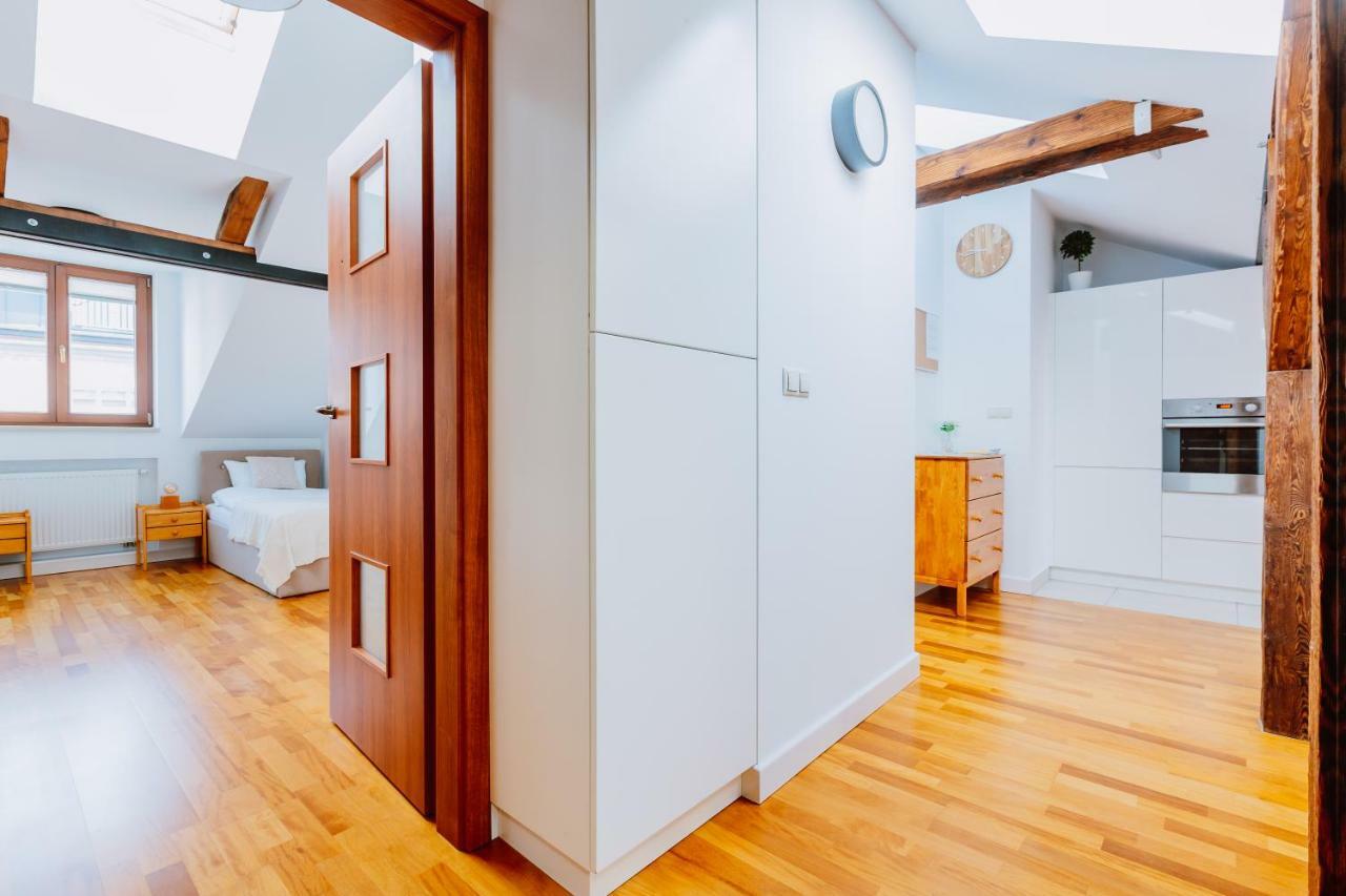 Atticus Apartments Krakau Buitenkant foto