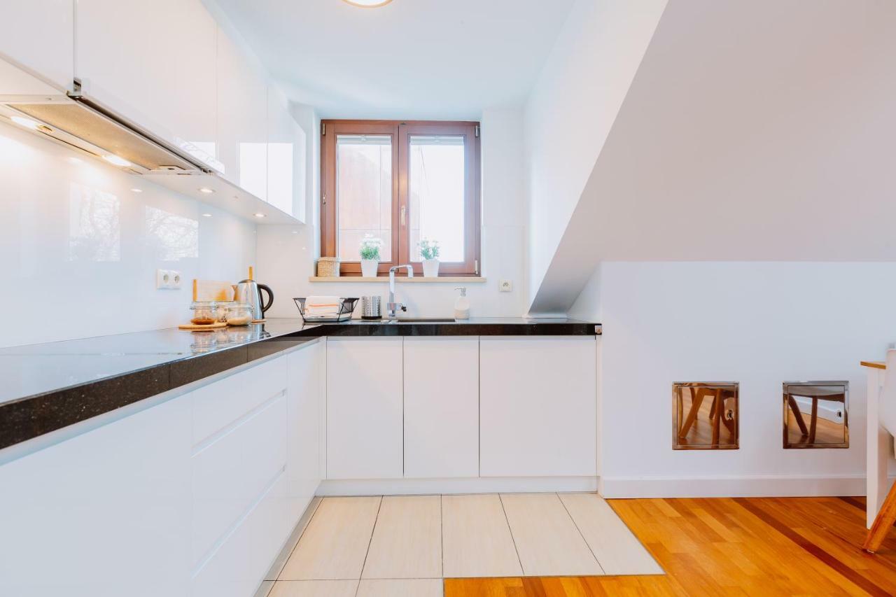 Atticus Apartments Krakau Buitenkant foto