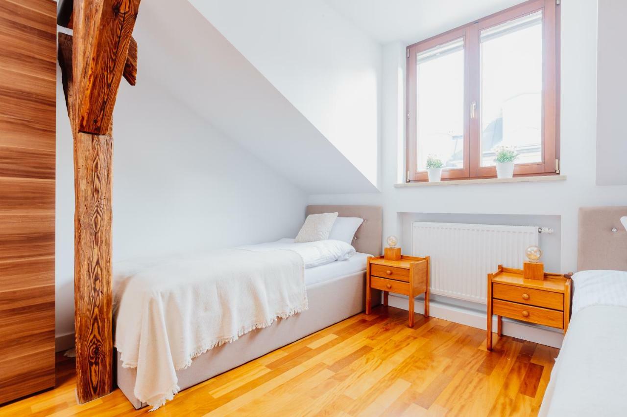 Atticus Apartments Krakau Buitenkant foto